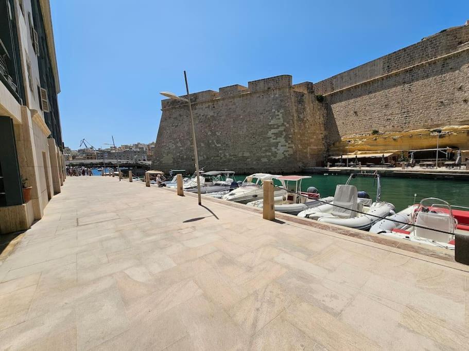 Unique Apartment And Location Il-Il-Birgu Extérieur photo